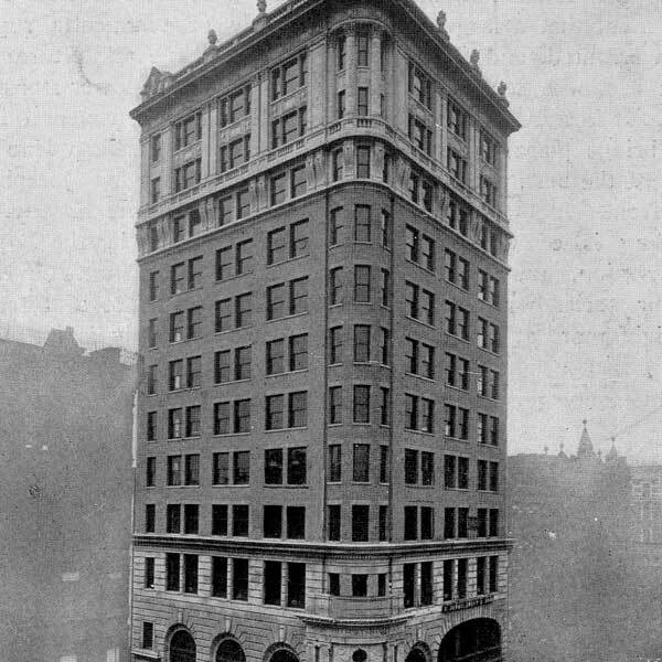 BANKING ON THEMSELVES: Immigrants in NYC's LES event thumbnail